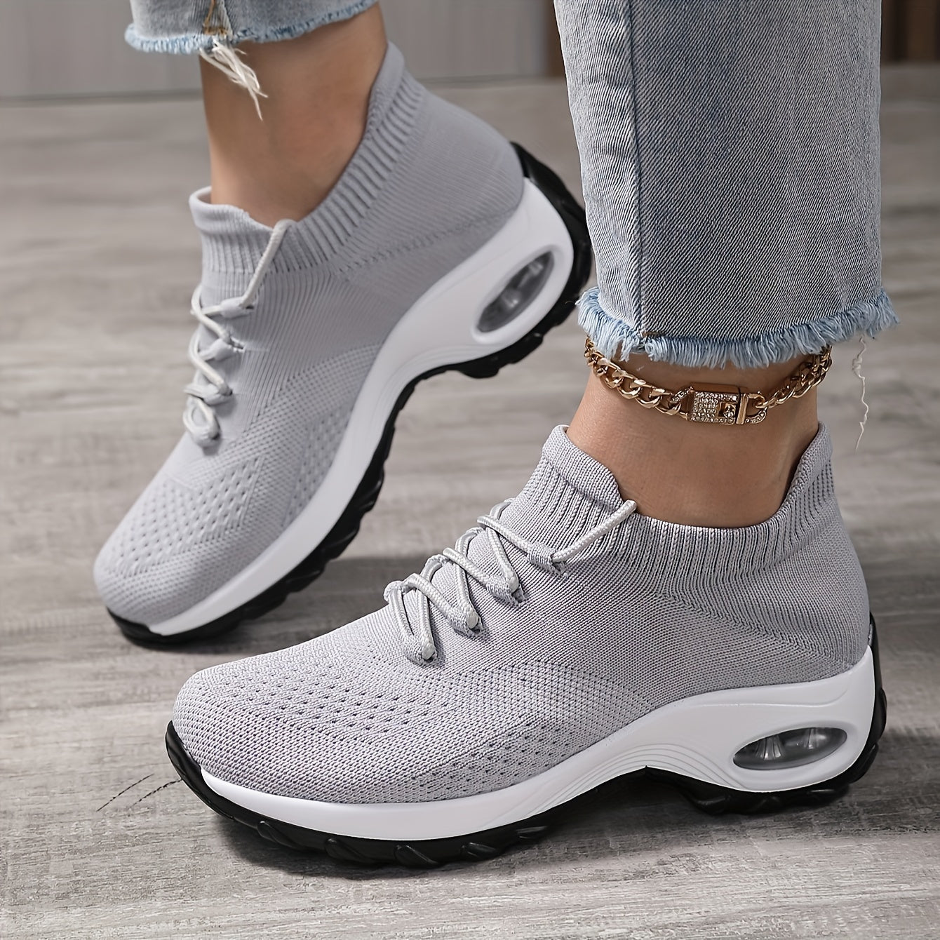 Lightweight Breathable Slip On Womens Soft Soled Sneakers