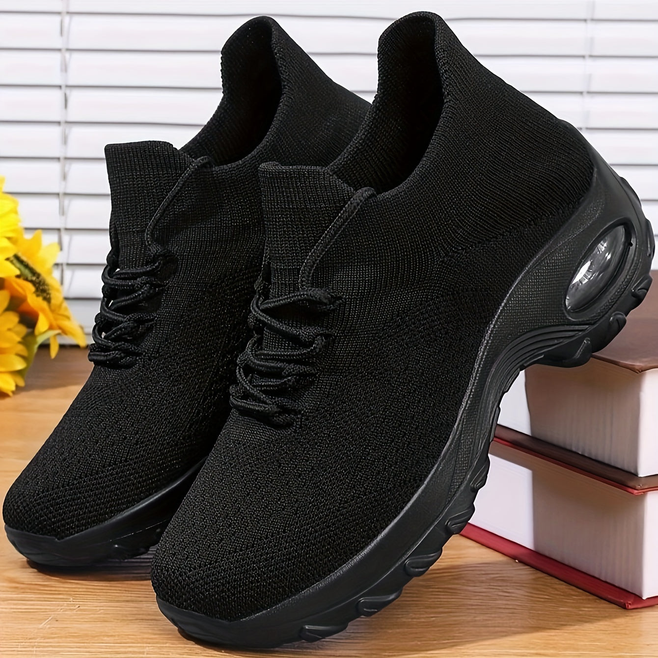 Lightweight Breathable Slip On Womens Soft Soled Sneakers