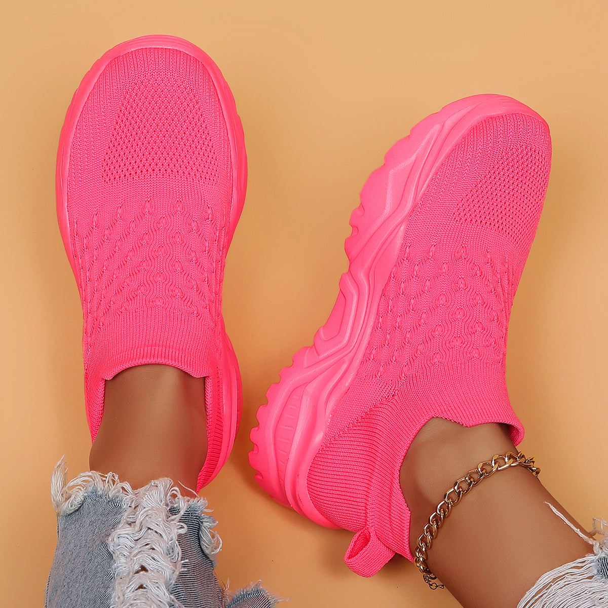 Breathable Lightweight Women's Slip-On Sneakers Casual Low Top Running Shoes with EVA Sole
