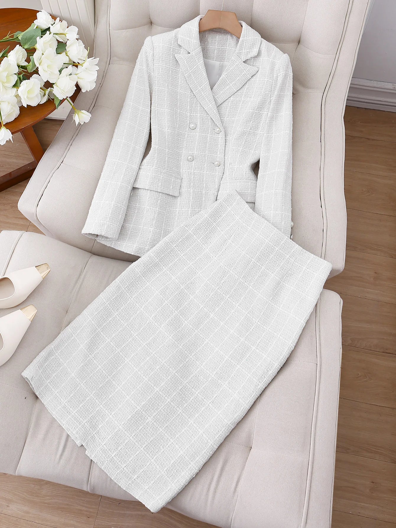 Guangdong Fashionable Urban Regular Fit Jacket Skirt Set