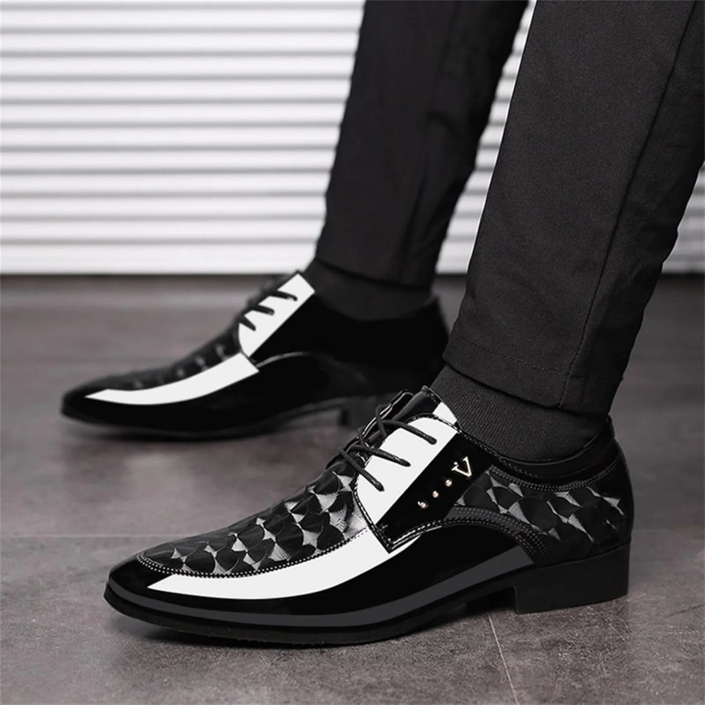 Men's Oxford Shoes Moire Pattern Formal Business Dress Shoes