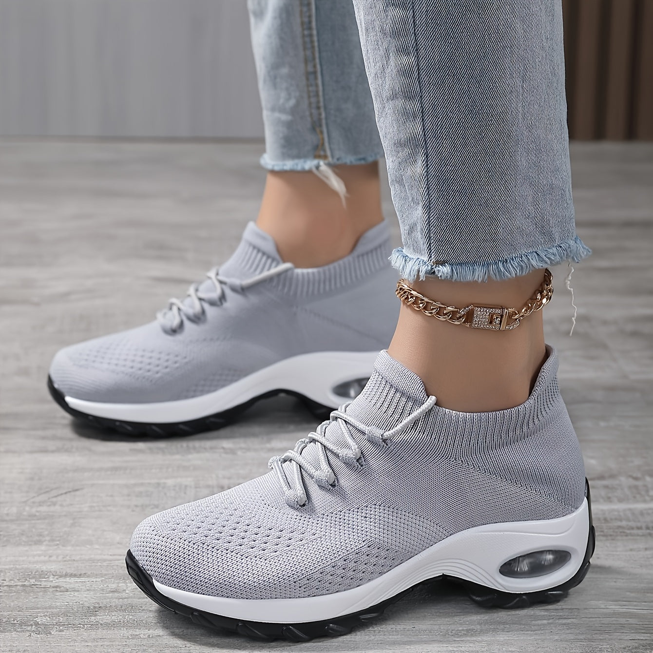 Lightweight Breathable Slip On Womens Soft Soled Sneakers
