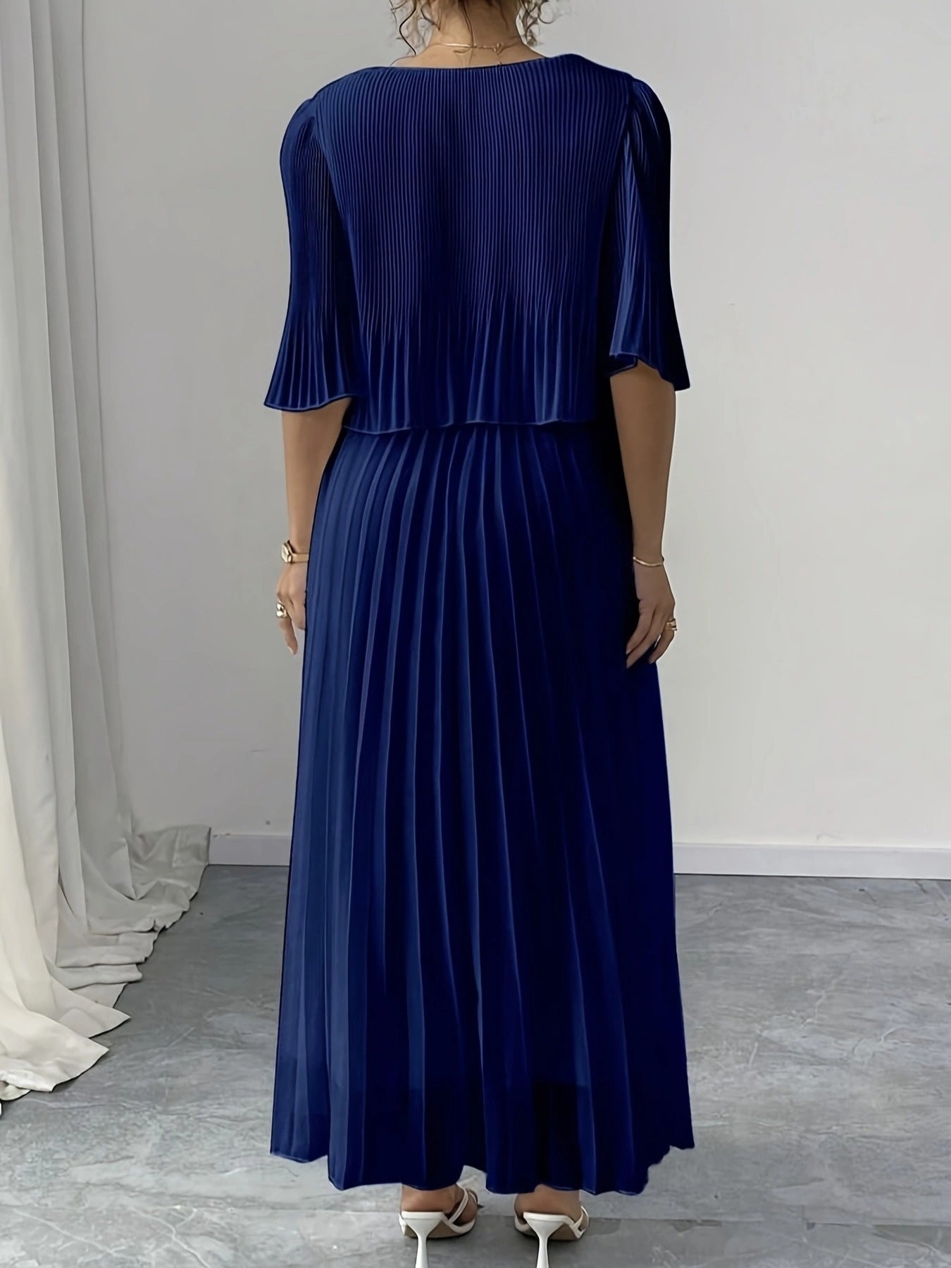 Elegant Pleated Dress For Women