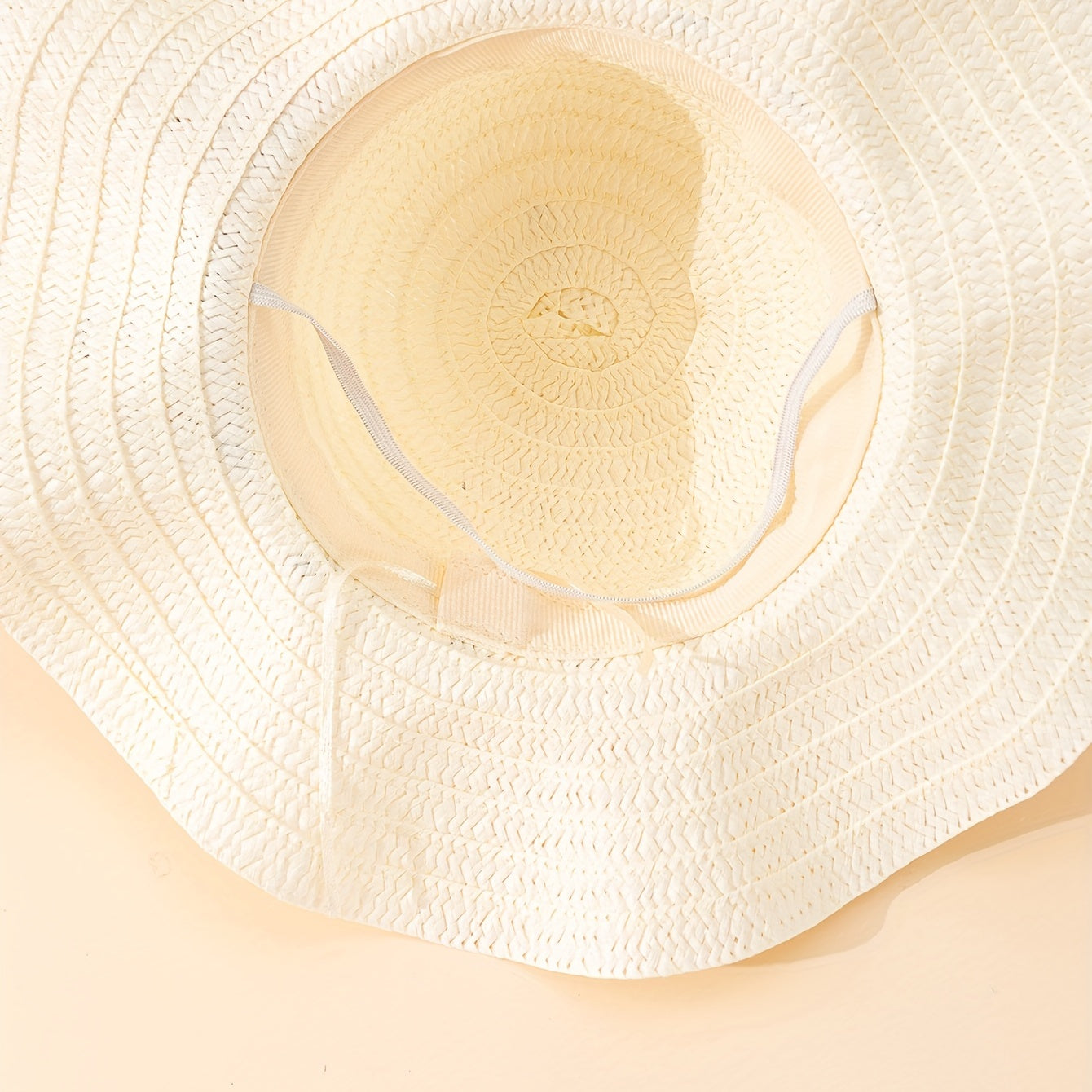 1 Women's fabric flower and leaf decorated wavy straw hat, sweet pastoral style suitable for s, Women's outdoor vacation, wedding season, summer gift, beach play